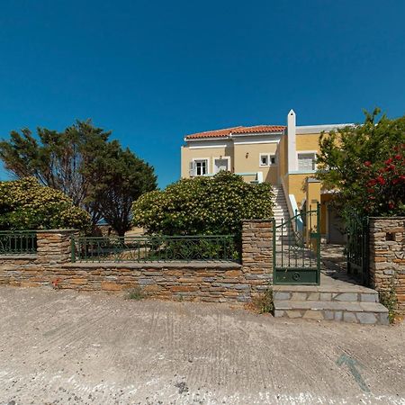 Spertos Apartments Ormos  Екстериор снимка