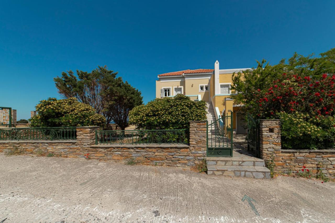 Spertos Apartments Ormos  Екстериор снимка