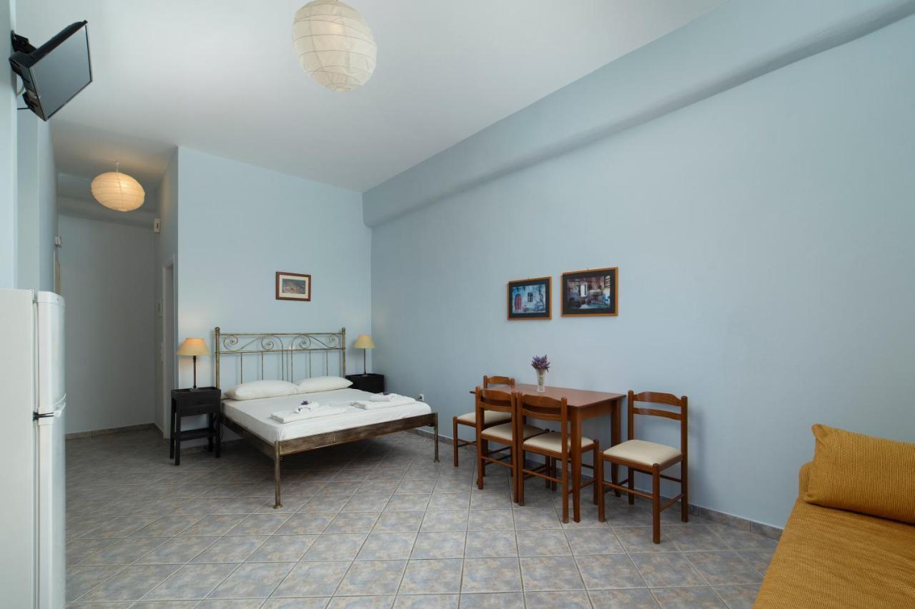 Spertos Apartments Ormos  Екстериор снимка