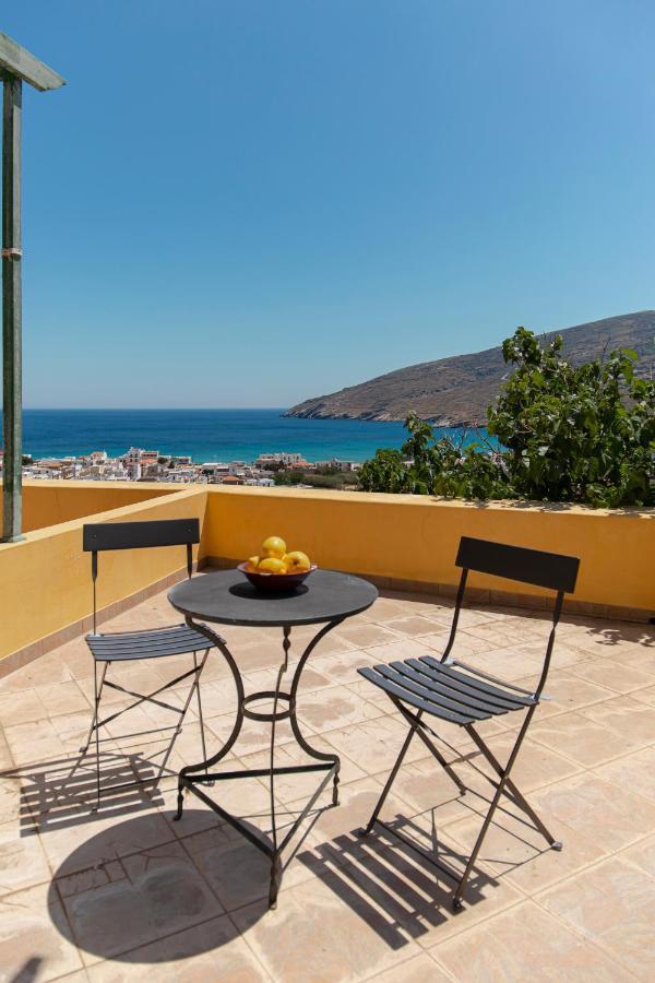 Spertos Apartments Ormos  Екстериор снимка